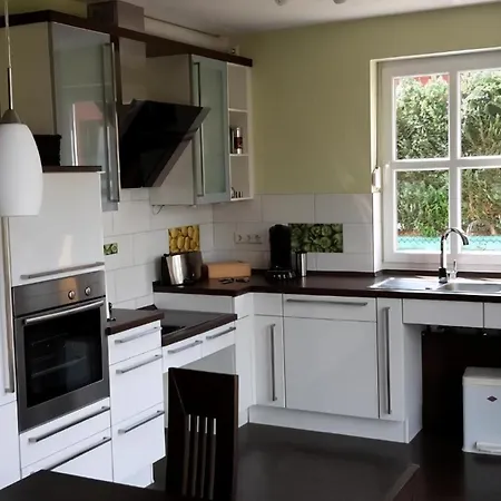 In Garz Mit Terrasse Und Grill Holiday home Garz (Usedom)